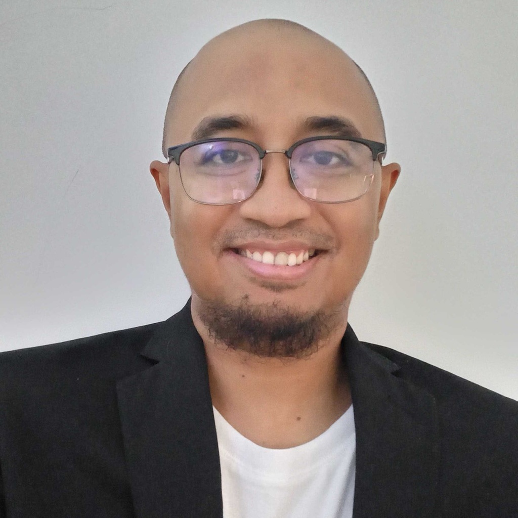M Nur Fannie Prasetyo